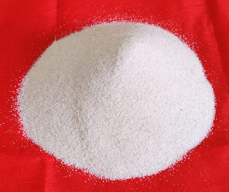 Dry Silica Sand